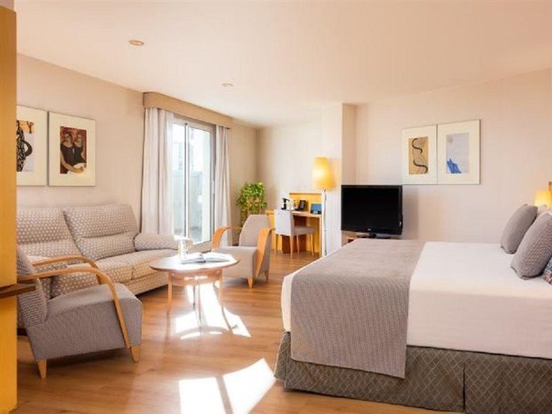 Hotel Castellon Center Affiliated By Melia Castellon de la Plana Bagian luar foto