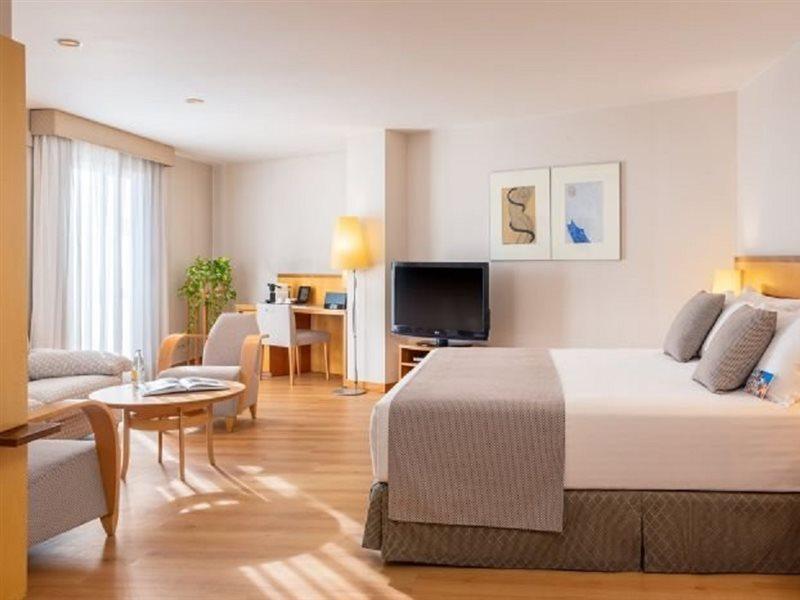 Hotel Castellon Center Affiliated By Melia Castellon de la Plana Bagian luar foto