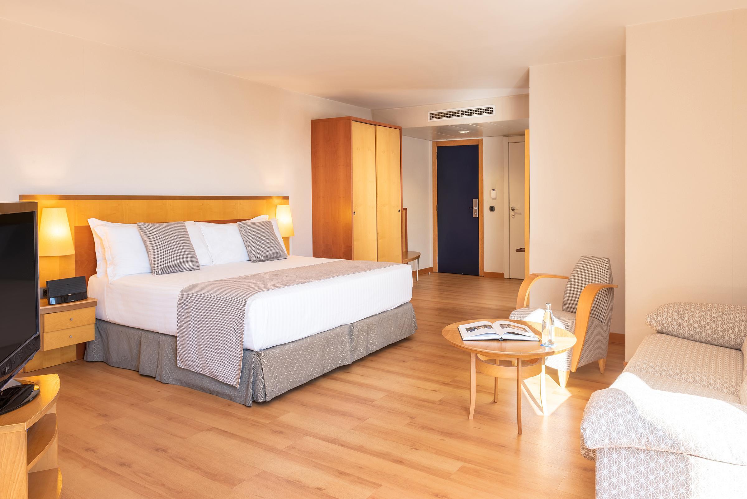 Hotel Castellon Center Affiliated By Melia Castellon de la Plana Bagian luar foto