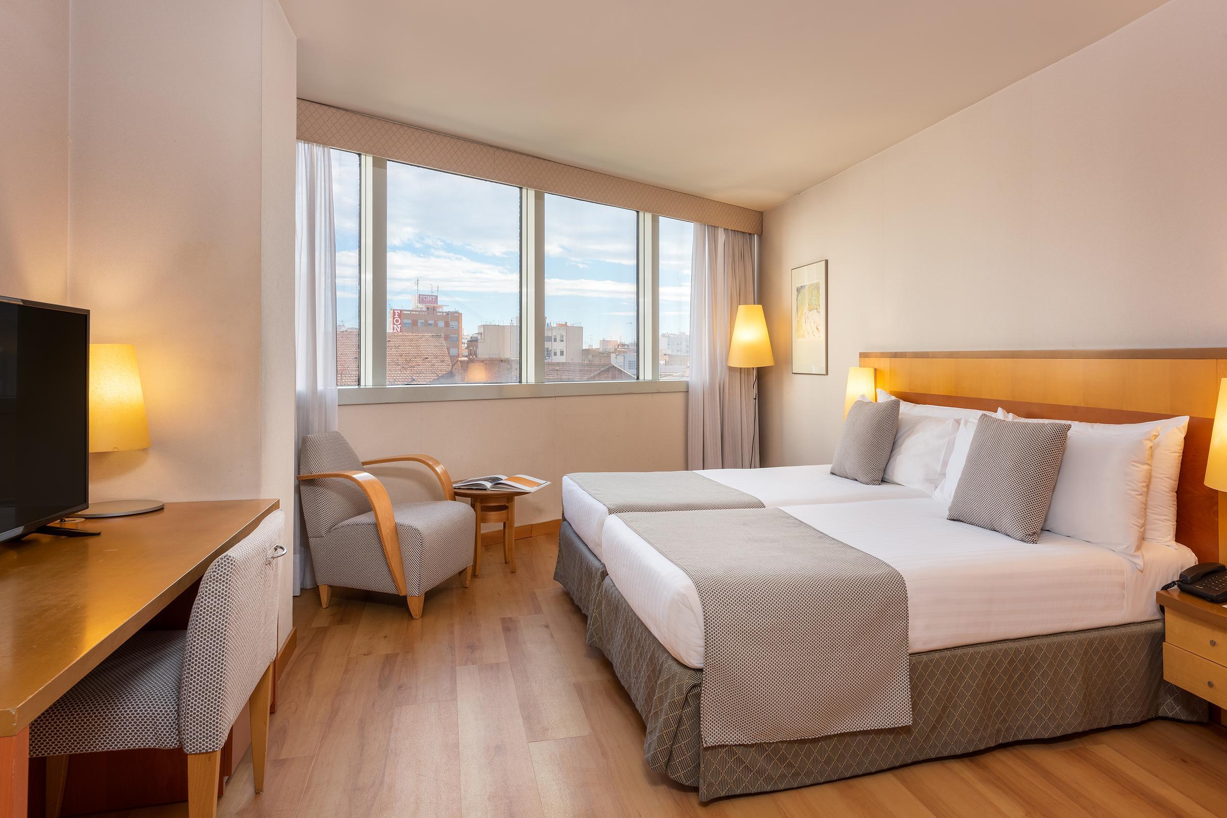 Hotel Castellon Center Affiliated By Melia Castellon de la Plana Bagian luar foto