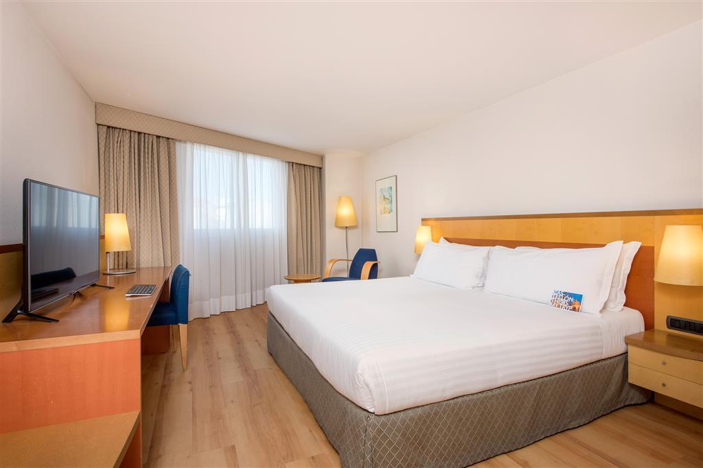 Hotel Castellon Center Affiliated By Melia Castellon de la Plana Bagian luar foto