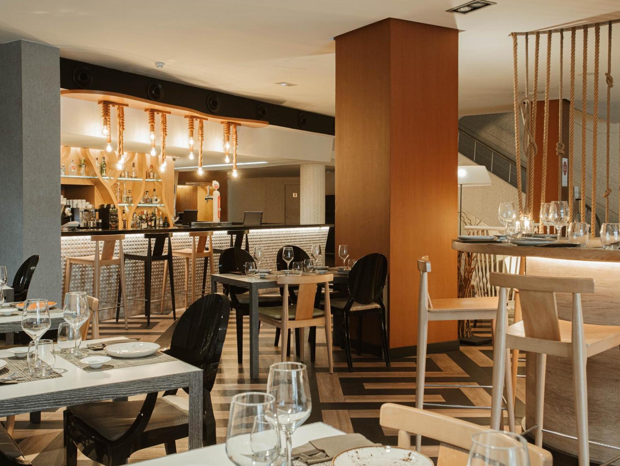 Hotel Castellon Center Affiliated By Melia Castellon de la Plana Bagian luar foto