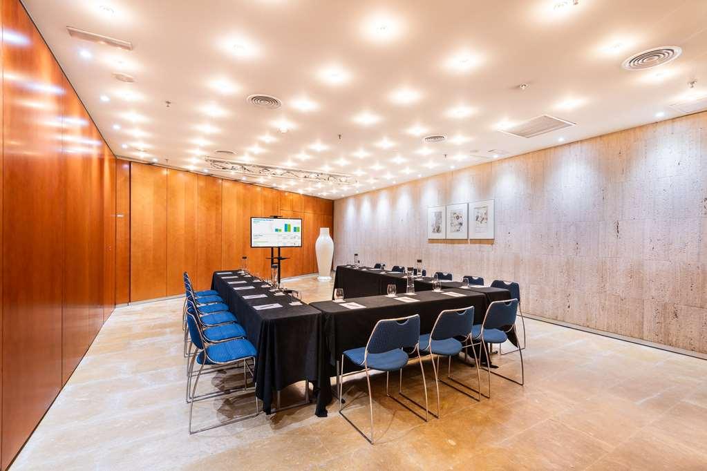 Hotel Castellon Center Affiliated By Melia Castellon de la Plana Fasilitas foto