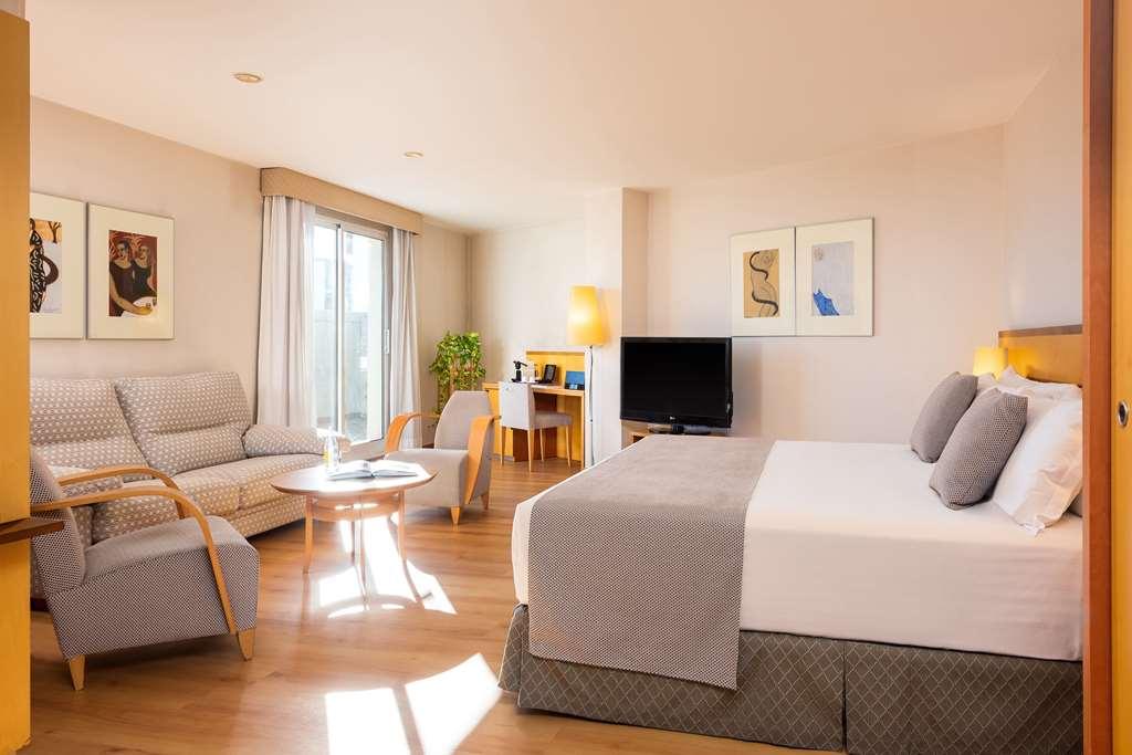 Hotel Castellon Center Affiliated By Melia Castellon de la Plana Ruang foto